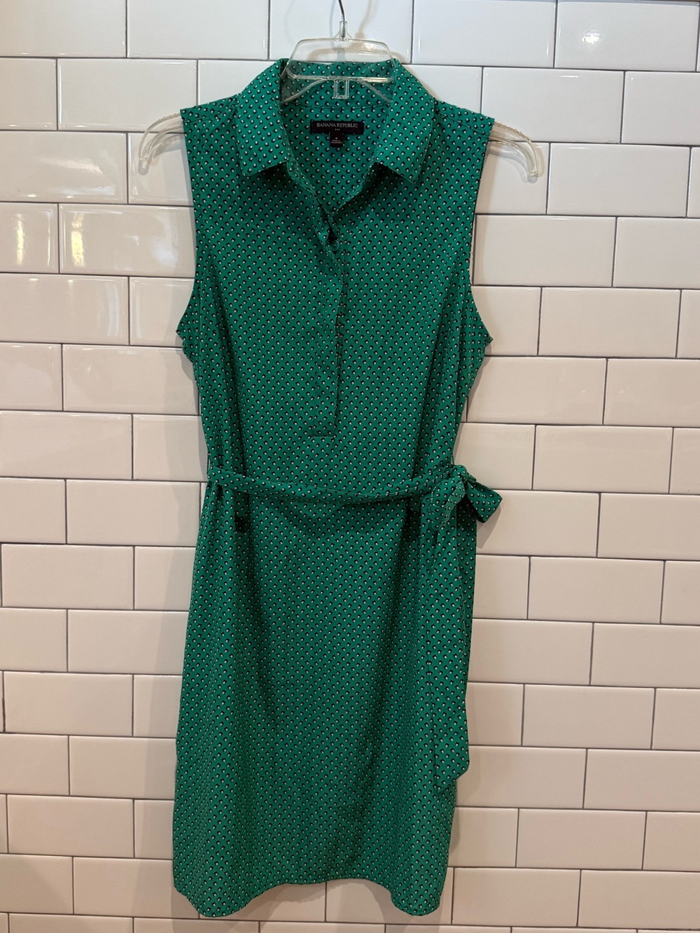 Banana Republic Sleeveless Collared Green Midi Dress with Self-Tie Belt